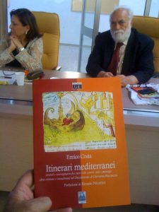 Enrico Costa con Zina Croce relatrice alla presentazione di Itinerari Mediterranei Enrico Costa con Zina Croce relatrice alla presentazione di Itinerari Mediterranei