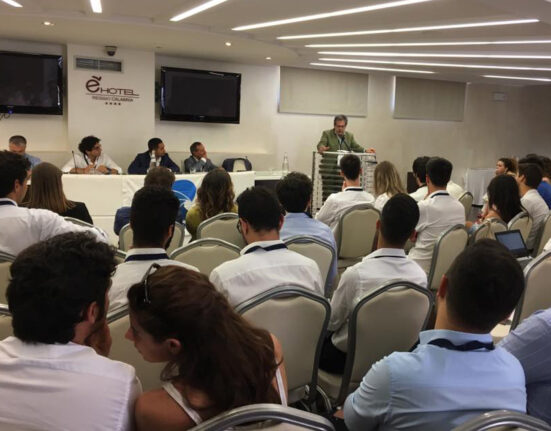 Mezzogiorno e sviluppo Da Reggio un coro unanime: “Scelte adeguate ed investimenti strategici, così riparte il Sud”