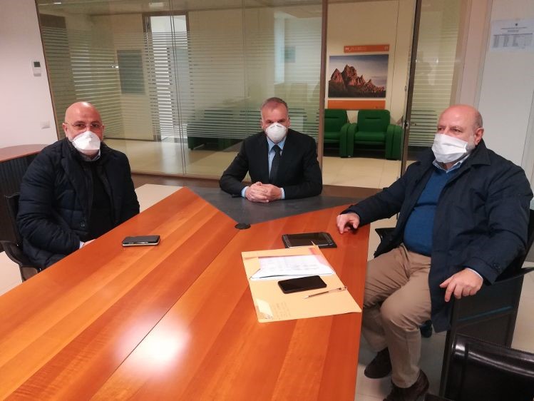 tallini con banco alimentare