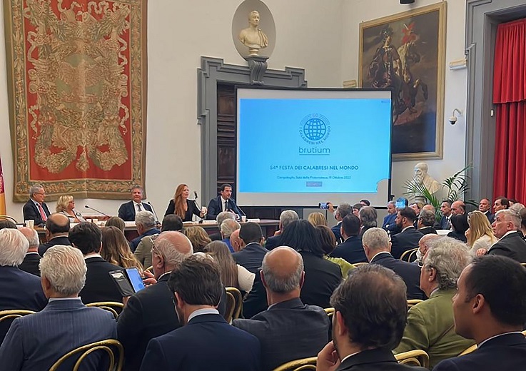 Mancuso alla “Festa dei calabresi nel mondo” a Roma: “Sinergie per promuovere sviluppo in Calabria”