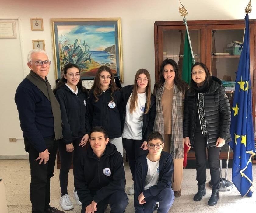 “Campionati Italiani di Astronomia”, nelle preselezioni successo per 5 studenti calabresi