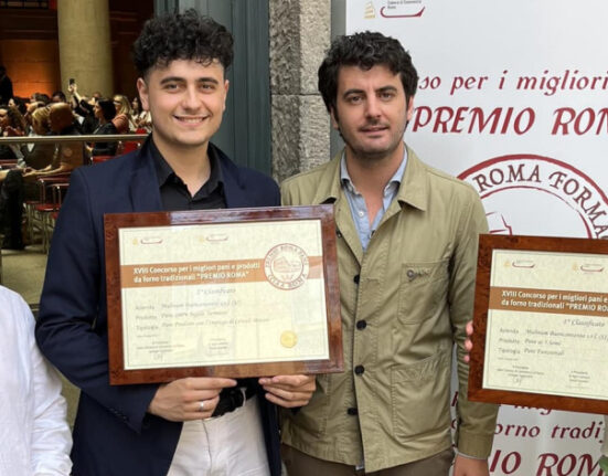 ‘Mulinum’, l’arte del pane calabrese premiata a Roma