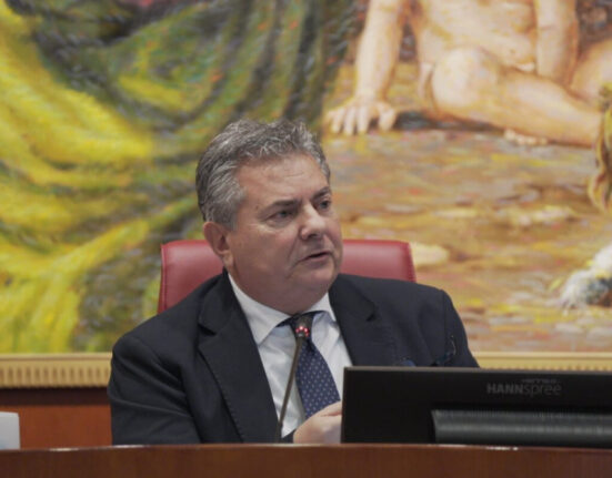 Consiglio regionale, rieletto l’ufficio di presidenza Mancuso: “Uniti per fronteggiare le sfide”
