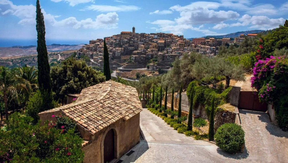 ‘Borgo dei Borghi 2024’, Mancuso: “Sosteniamo la candidatura di Badolato”