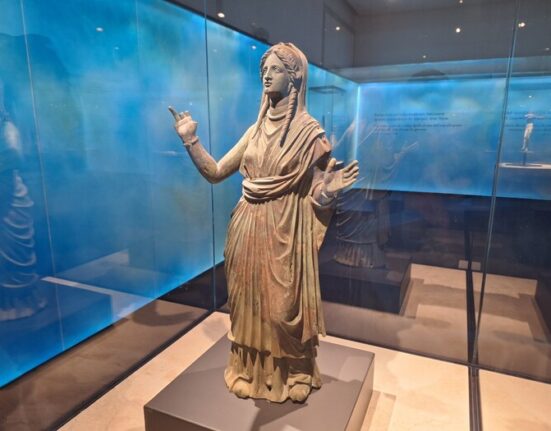 I Bronzi di San Casciano in Bagno in visita ai Bronzi di Riace