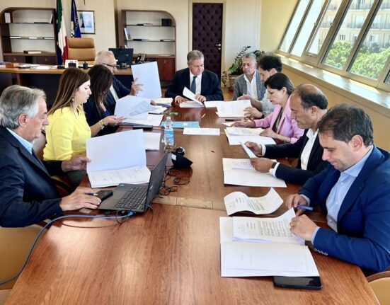Consiglio Regionale: Mancuso incontra presidenti Commissioni, il 2 ottobre Consiglio