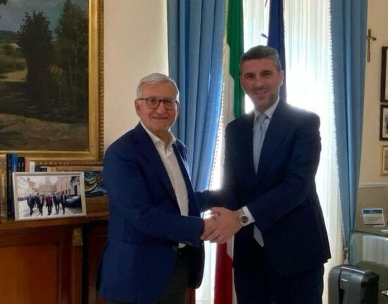 Truffa ai soggetti fragili: il Garante Lomonaco incontra il Prefetto De Rosa
